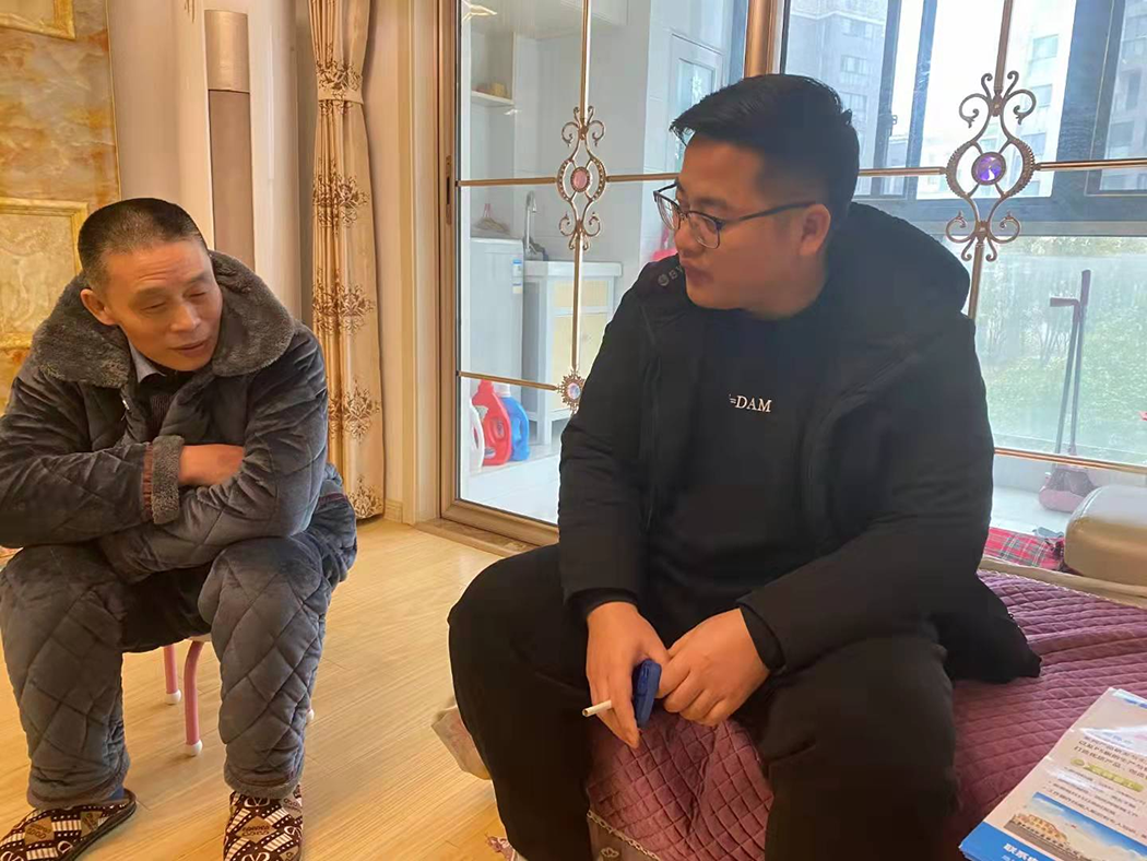 新濤走訪員工家庭