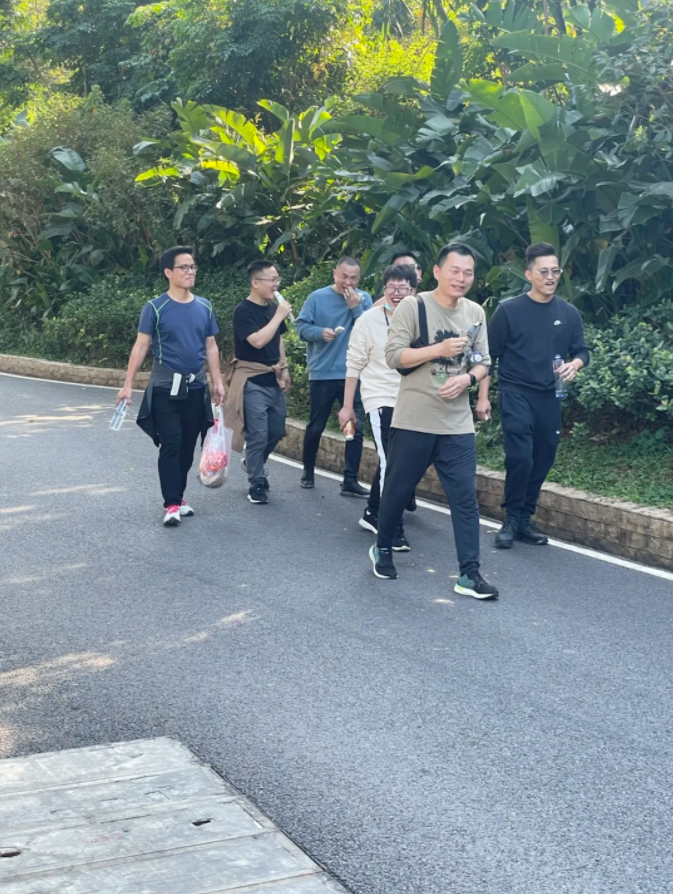 新濤團建淘金山綠道徒步