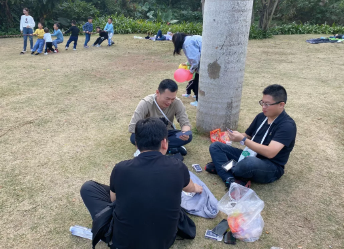 新濤團建淘金山綠道徒步游戲
