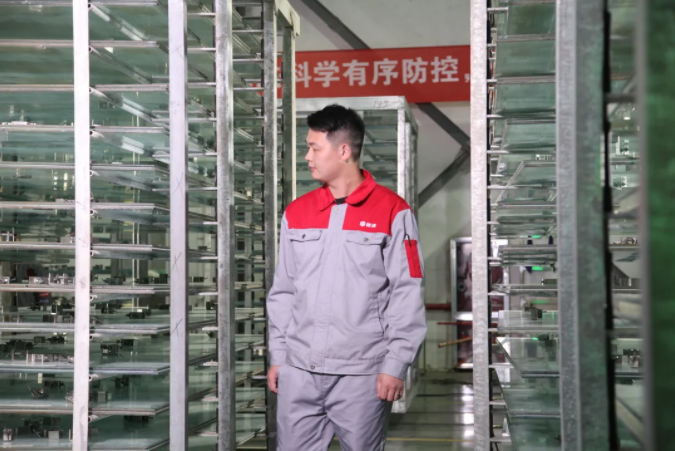 新濤亞克力板材.png