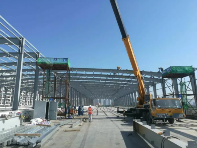 高速公路聲屏障施工建設.png